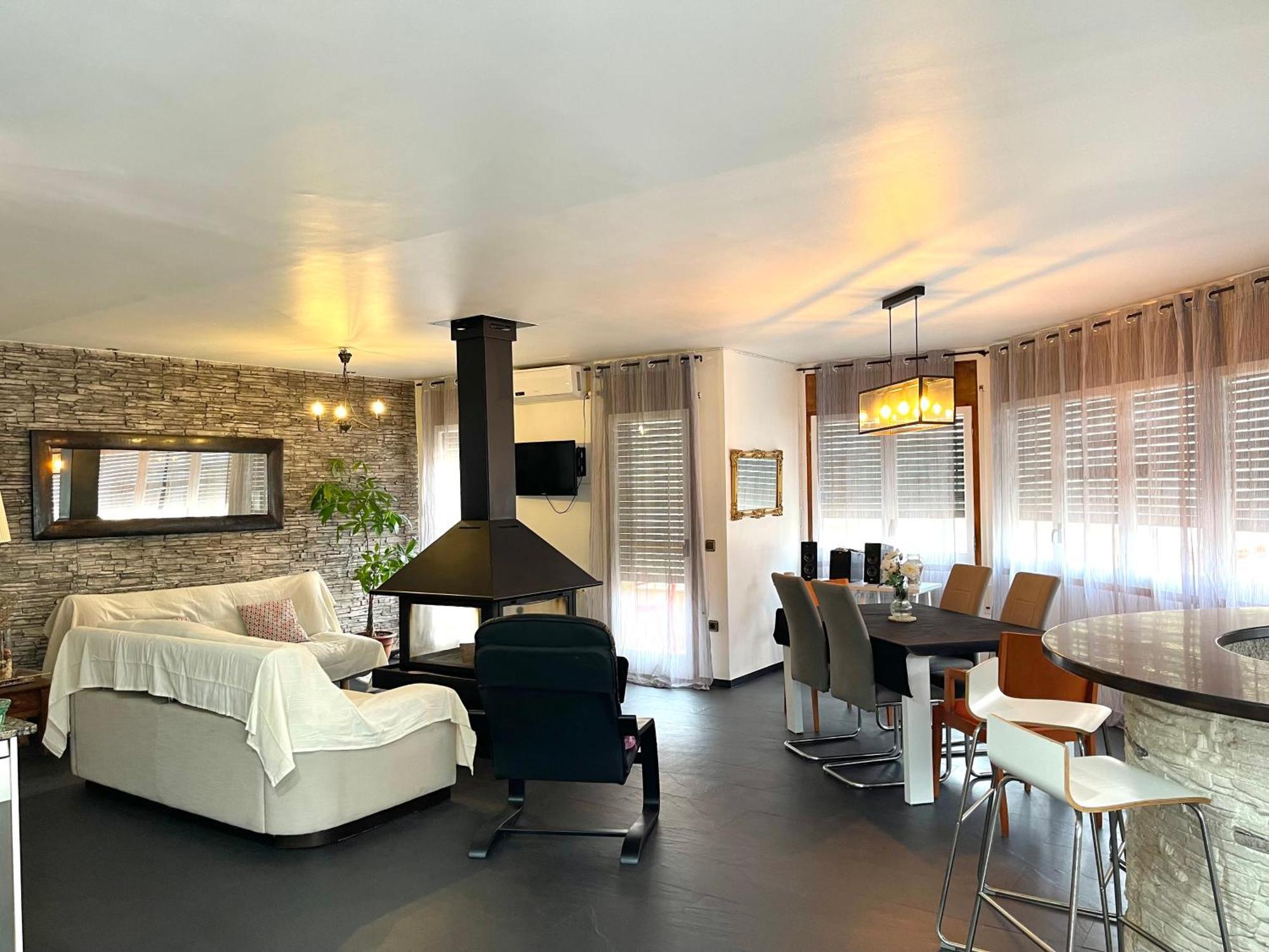 Alojamiento Turistico Casa Ela L'Aldea ภายนอก รูปภาพ